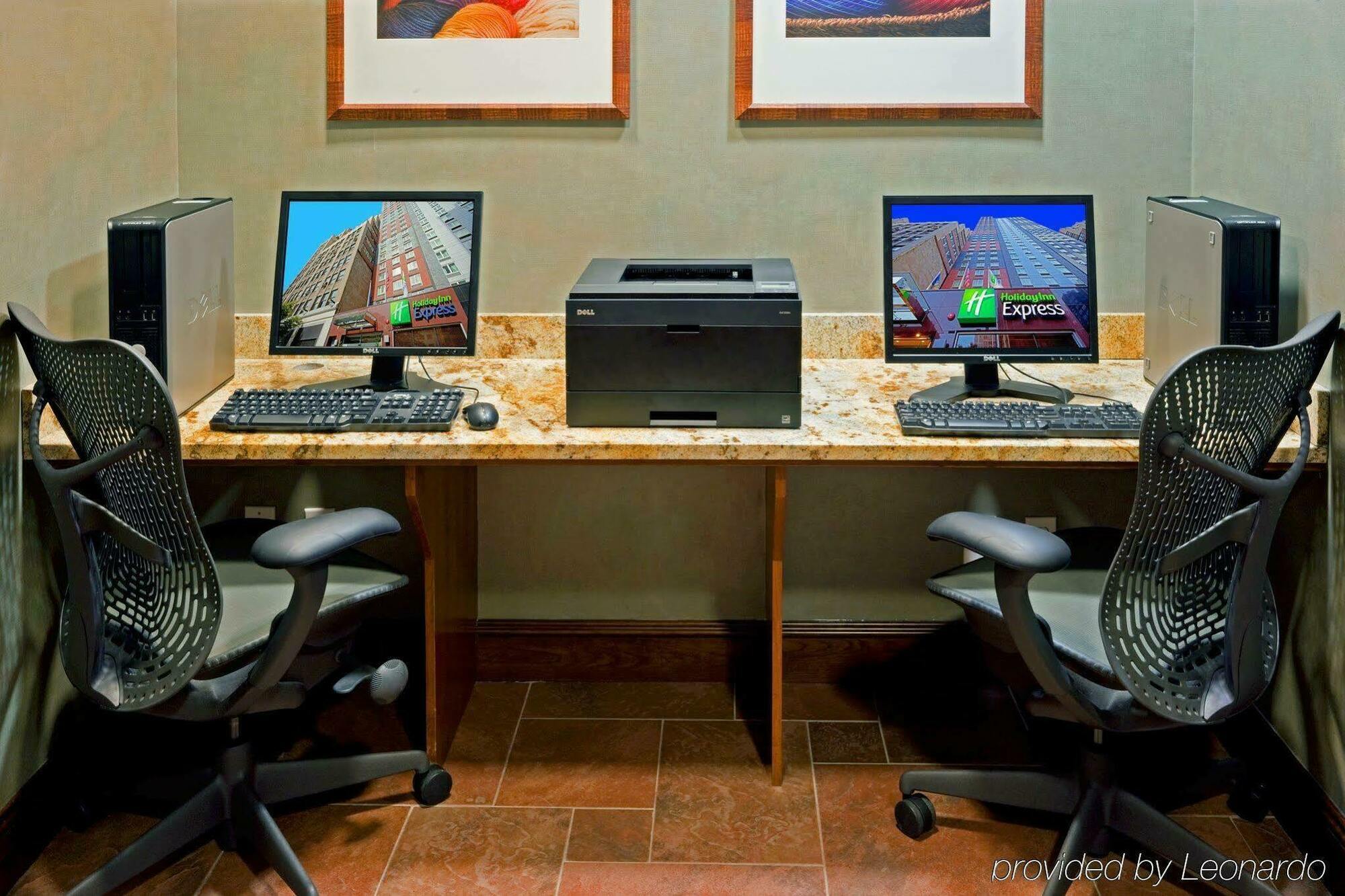 Holiday Inn Express - Times Square By Ihg Nova York Exterior foto